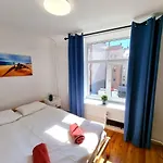 Vagnera Old Town Two Bedroom شقة