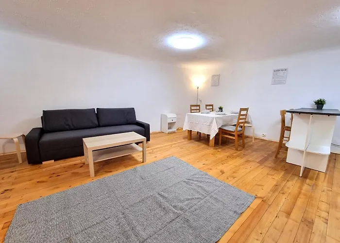 Vagnera Old Town Two Bedroom Dzīvoklis *